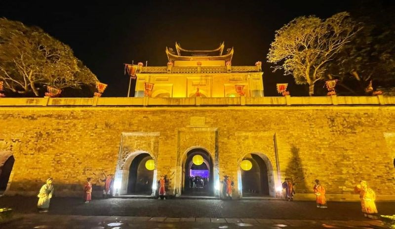 Di sản văn hoá thế giới Hoàng thành Thăng Long là điểm đến quen thuộc của du khách trong và ngoài nước