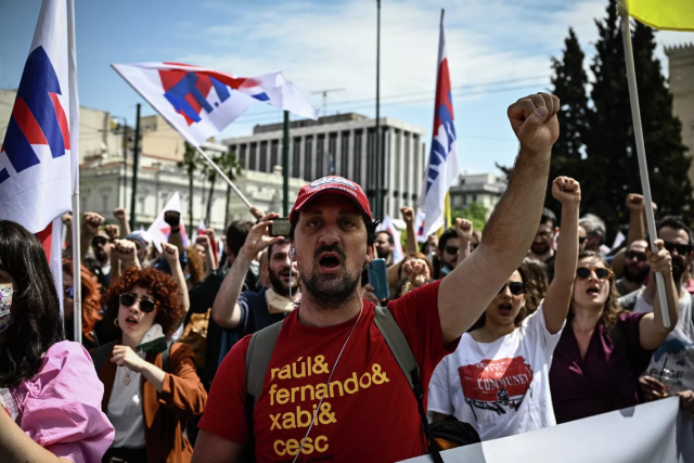 Người biểu tình tại thủ đô Athens.