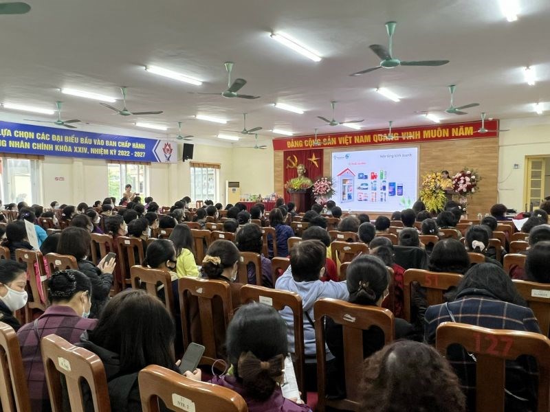 Hội nghị tuyên truyền “Phục hồi, phát triển kinh tế sau đại dịch Covid-19 với Nông Nghiệp Sạch” đã được tổ chức tại quận Thanh Xuân với sự tham của gần 300 hội viên Hội phụ nữ tham dự