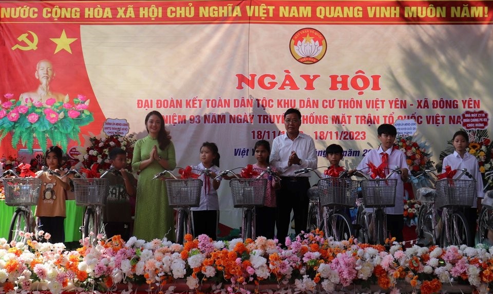 Bài 1: “Ngày Tết” đặc biệt tại những khu dân cư Thủ đô - ảnh 7