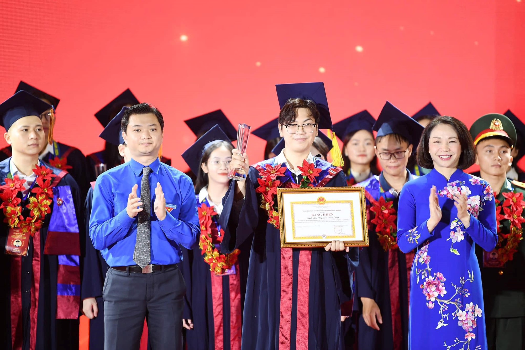 Đưa Thủ đô phát triển xứng tầm - ảnh 3