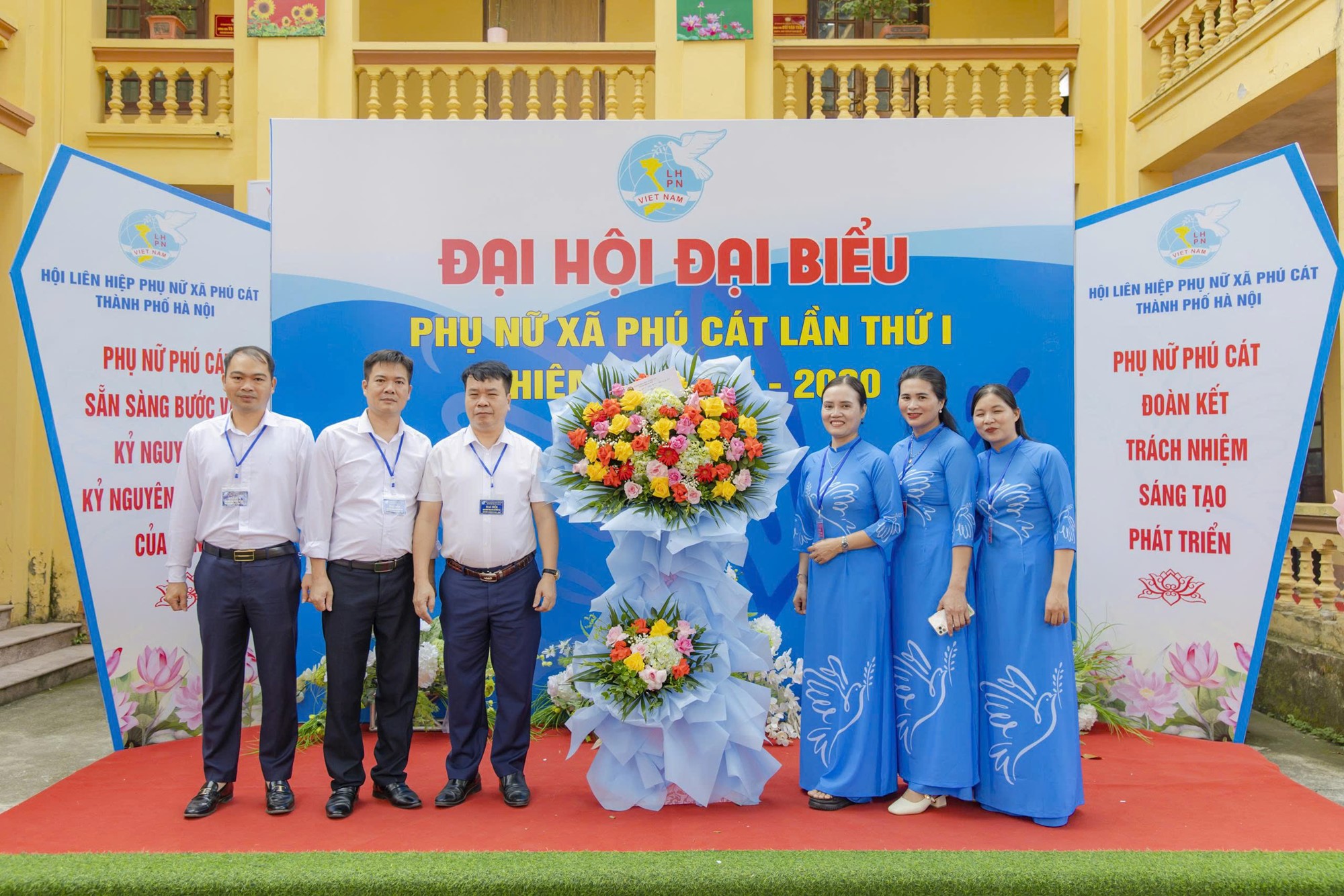 Phụ nữ Phú Cát chung sức xây dựng xã “Văn minh - Hiện đại”, cùng Thủ đô vươn mình trong kỷ nguyên mới - ảnh 2