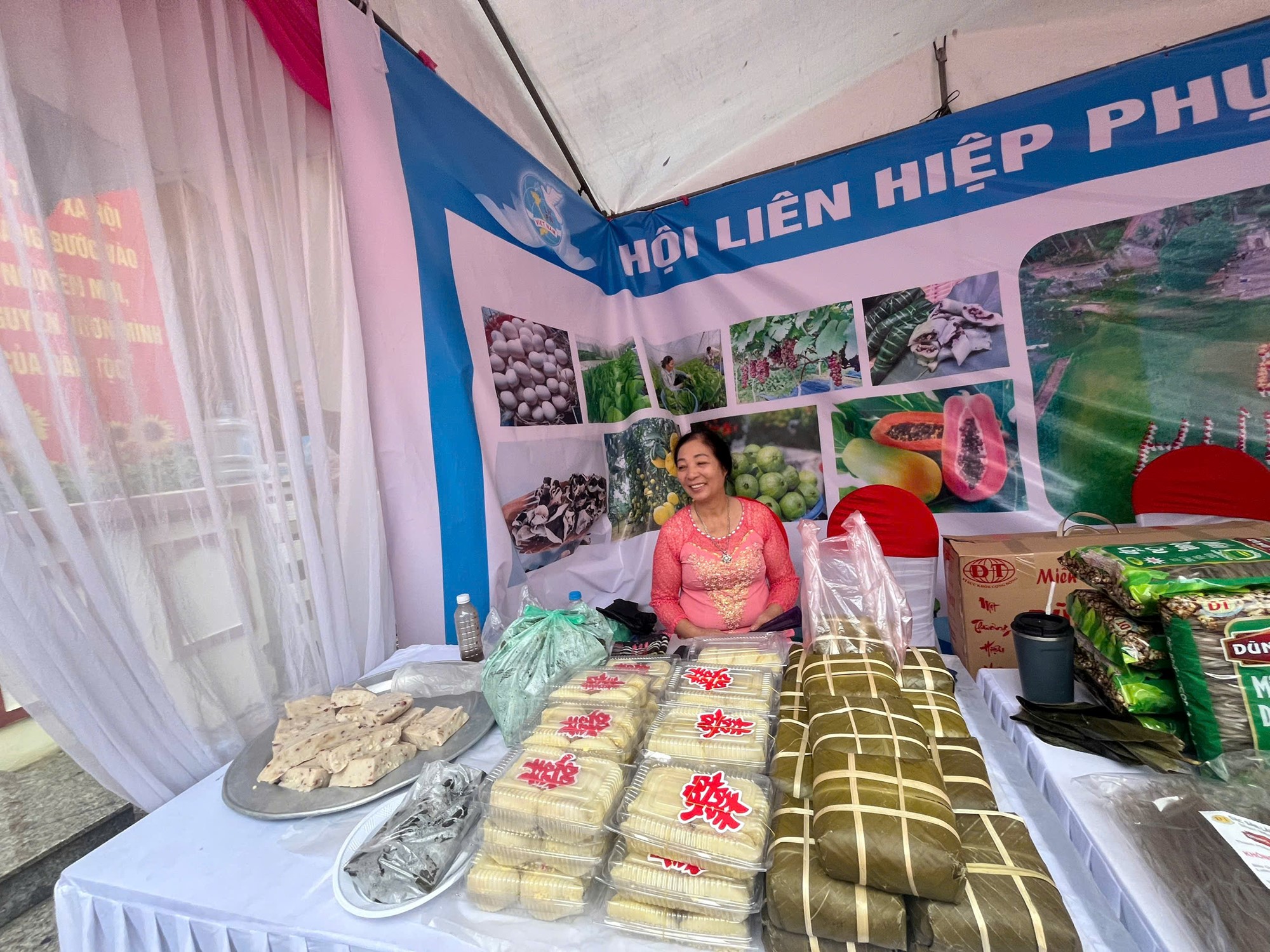 Phụ nữ Hưng Đạo phát huy truyền thống đoàn kết, sáng tạo, đổi mới, vững bước vào kỷ nguyên vươn mình của dân tộc - ảnh 20