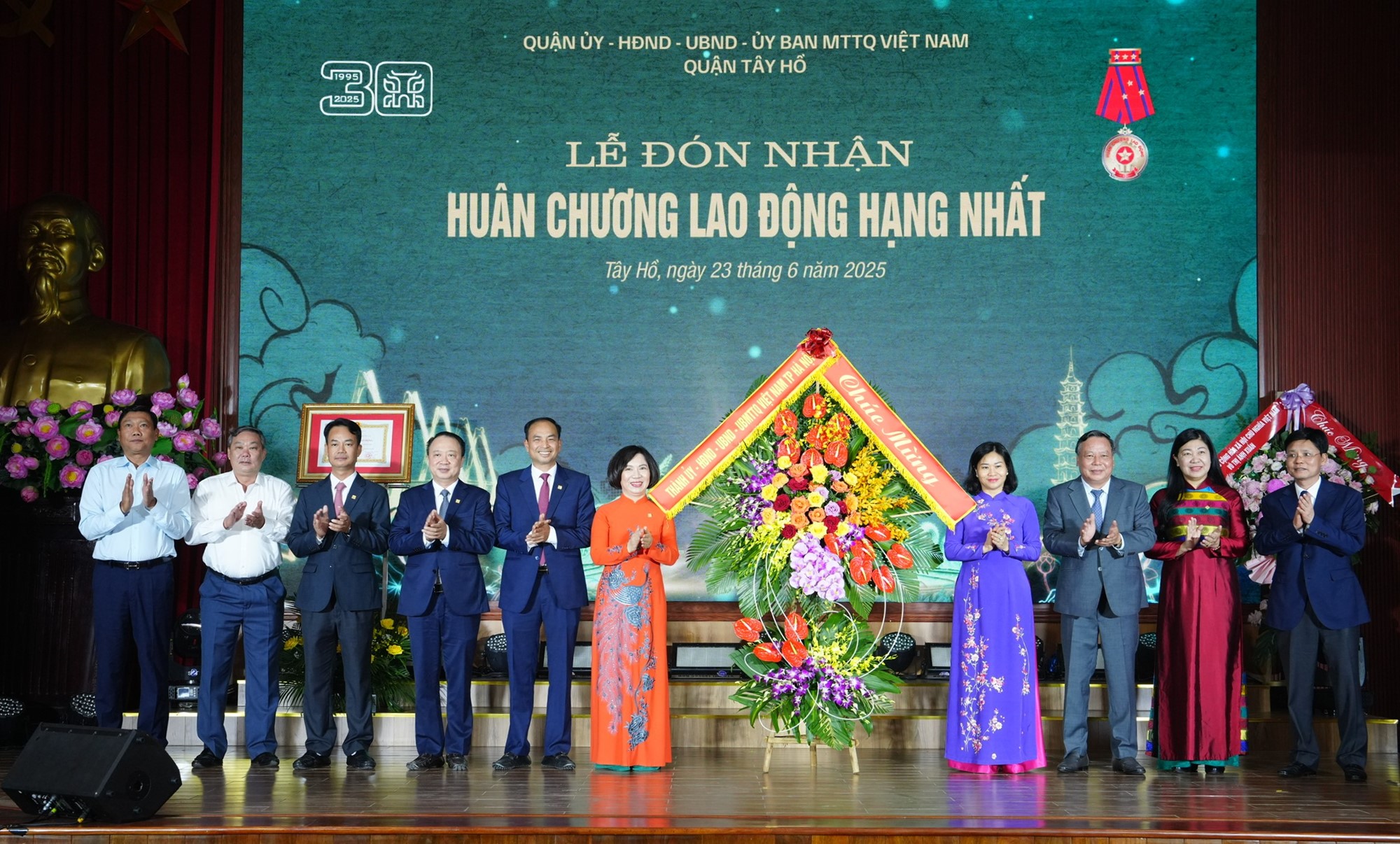 Tây Hồ 30 năm khát vọng và vươn mình: Từ vùng đất di sản đến tâm điểm động lực của Thủ đô - ảnh 5