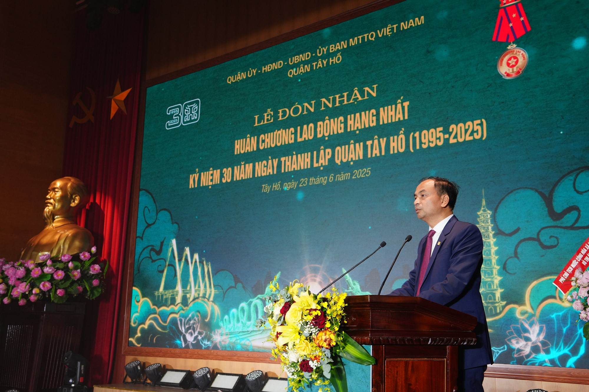 Tây Hồ 30 năm khát vọng và vươn mình: Từ vùng đất di sản đến tâm điểm động lực của Thủ đô - ảnh 9