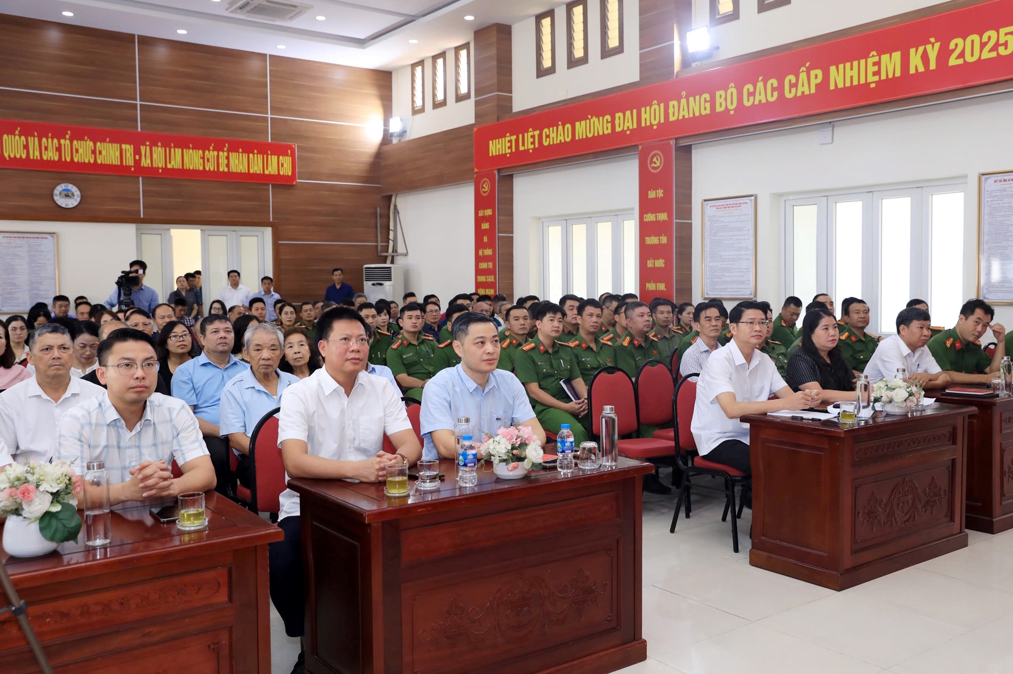 Lan tỏa khát vọng phát triển xanh - văn minh - hiện đại - ảnh 2