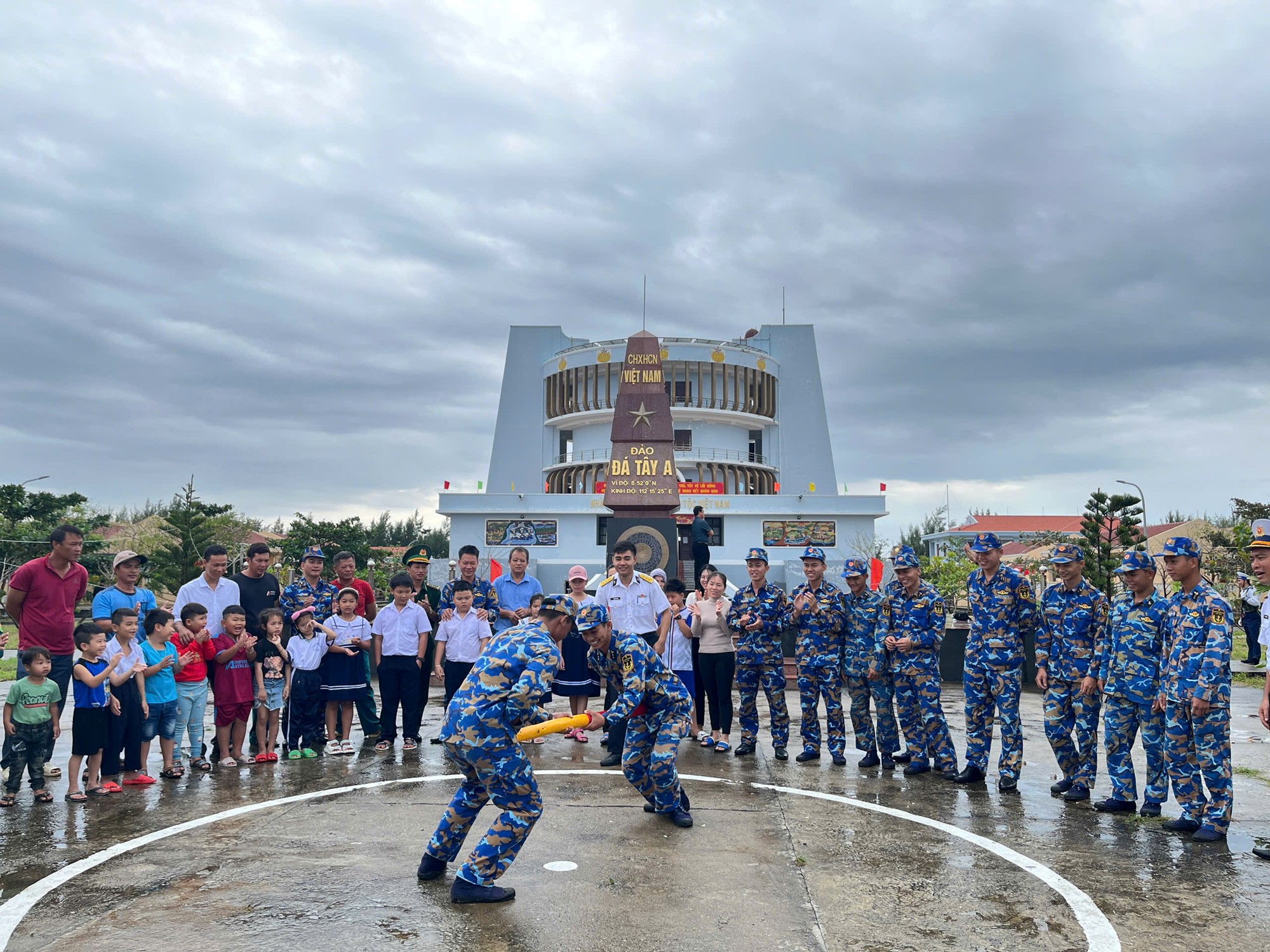 Rộn ràng đón Tết ở Trường Sa - ảnh 7