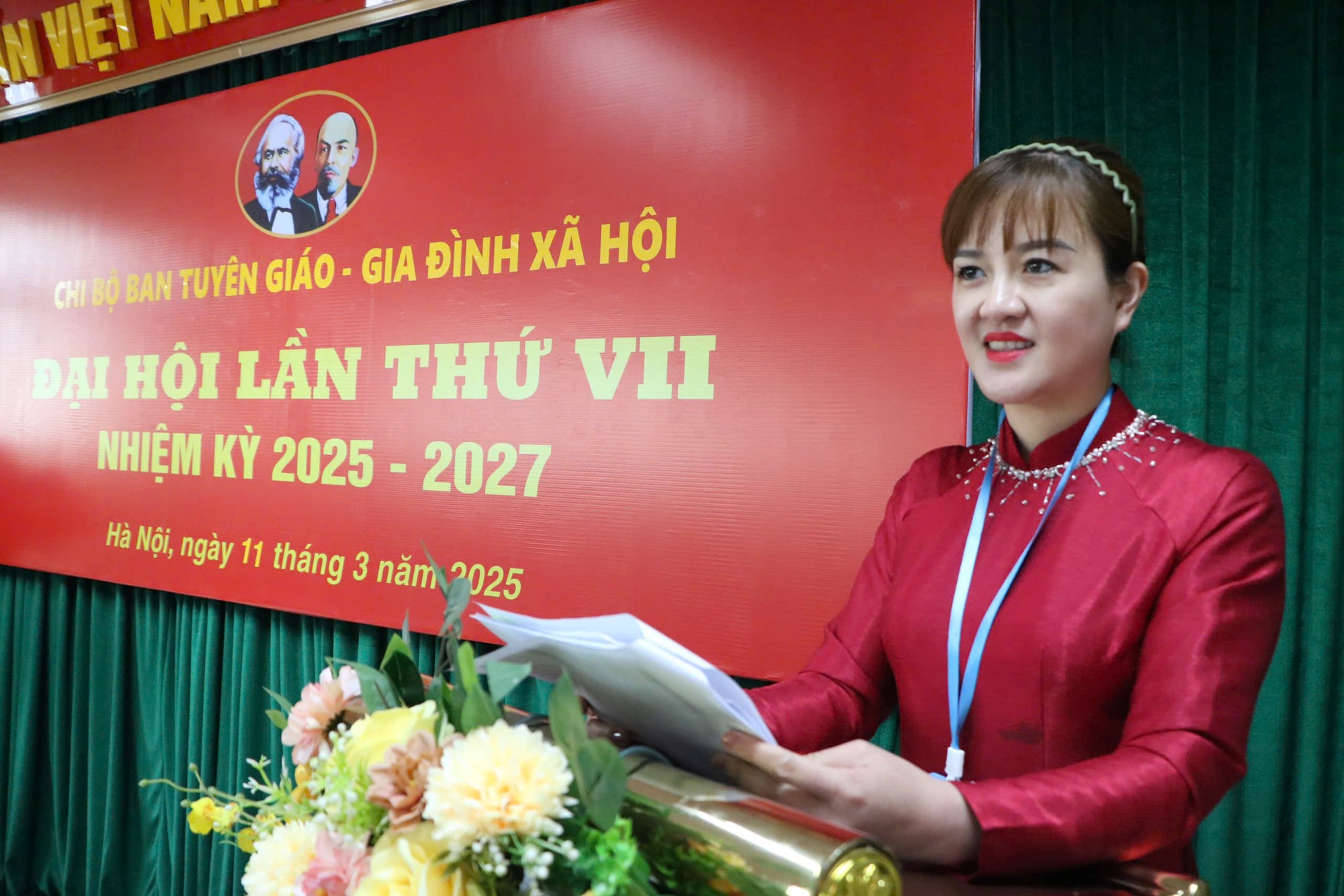 Đại hội Chi bộ Ban Tuyên giáo - Gia đình xã hội nhiệm kỳ 2025-2027 thành công tốt đẹp - ảnh 1