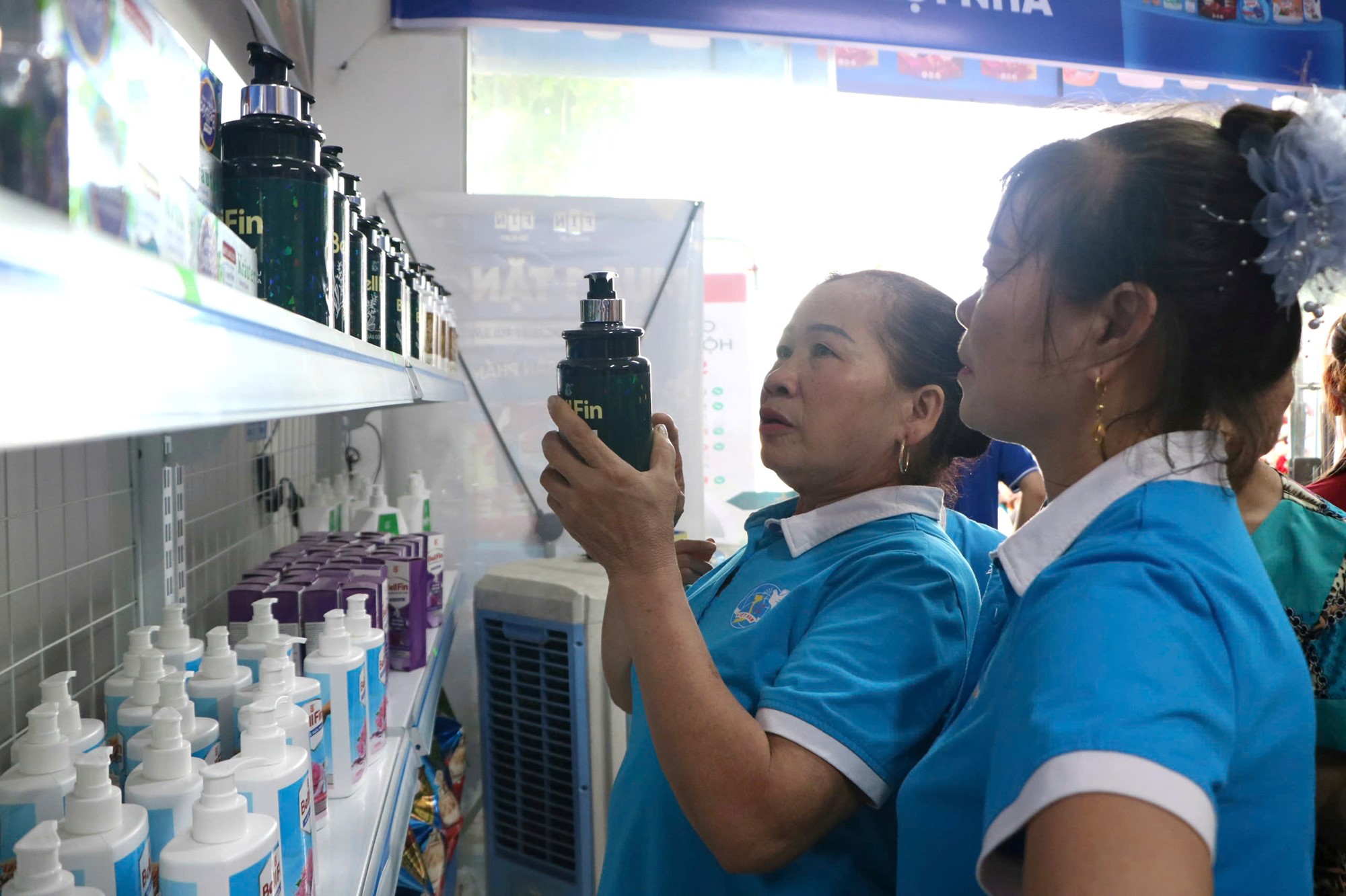 Hội LHPN xã Quang Minh ra mắt điểm hỗ trợ phụ nữ khởi nghiệp - ảnh 15