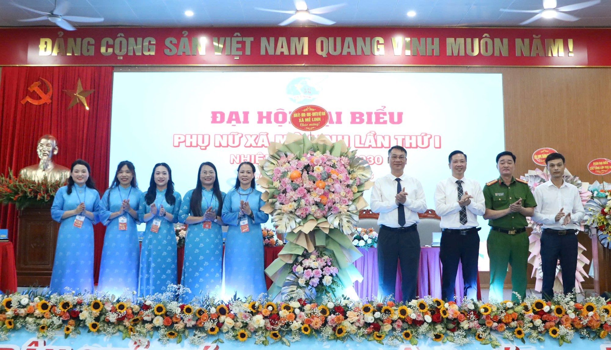 Phụ nữ Mê Linh “Đoàn kết - Dân chủ - Đổi mới - Đột phá - Phát triển” góp phần xây dựng tổ chức Hội vững mạnh - ảnh 8