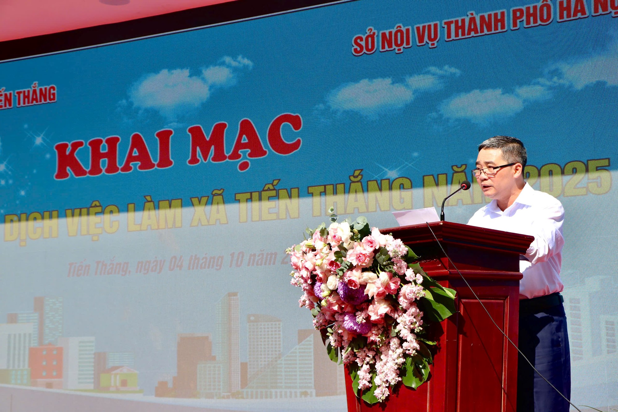 Xã Tiến Thắng tổ chức phiên giao dịch việc làm lưu động - ảnh 2