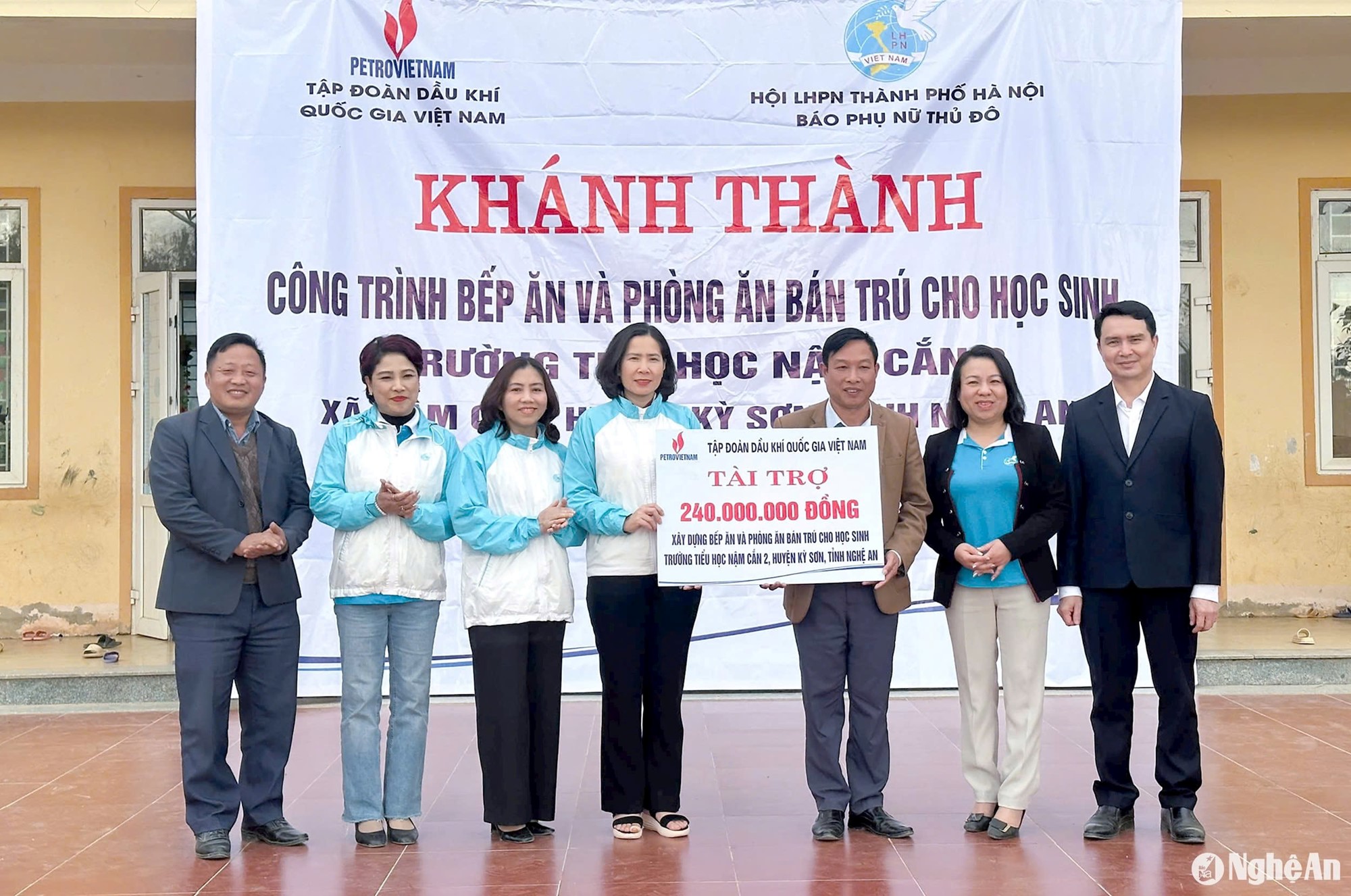Phụ nữ Hà Nội với hành trình nghĩa tình biên giới - ảnh 7
