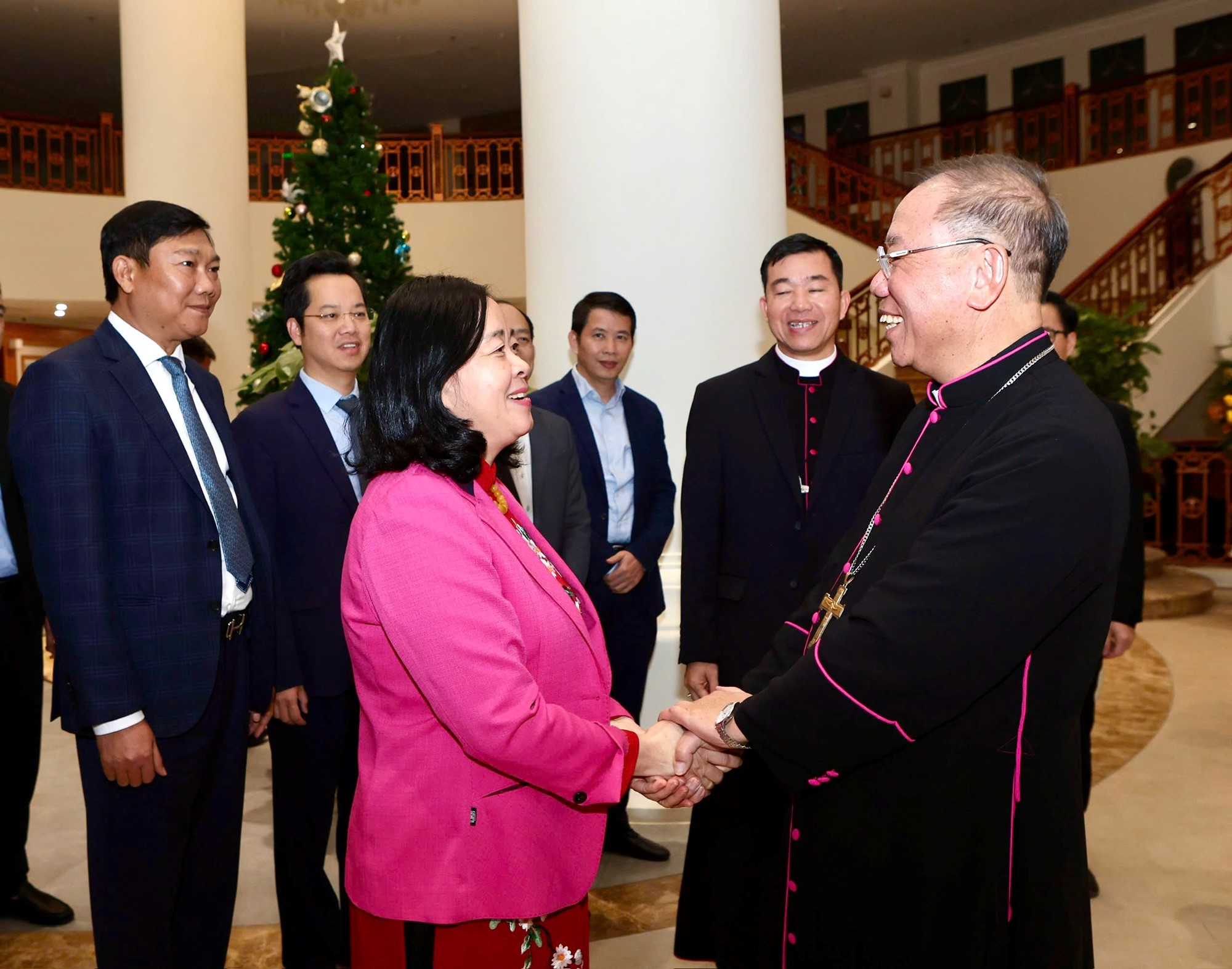 Kỳ 4: Hà Nội làm tốt công tác tôn giáo, bảo vệ nền tảng tư tưởng của Đảng - ảnh 9