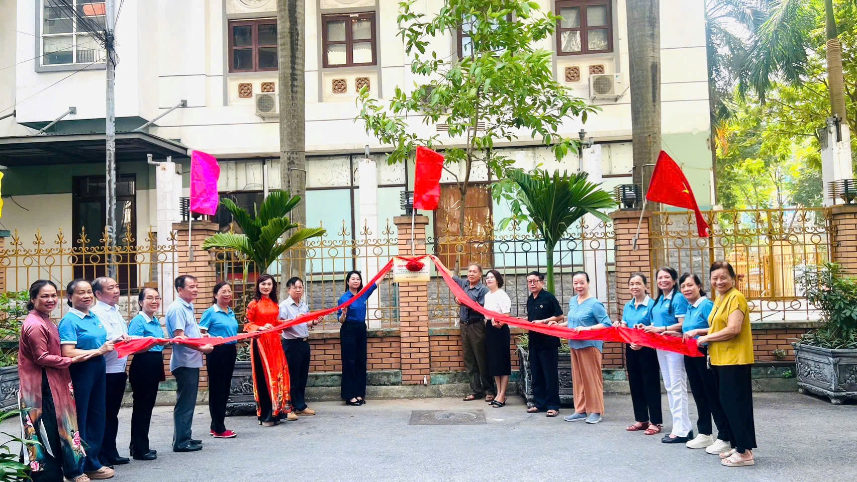 Những công trình từ “tình yêu và niềm tự hào” chào mừng ĐH Đảng bộ và MTTQ các cấp - ảnh 10