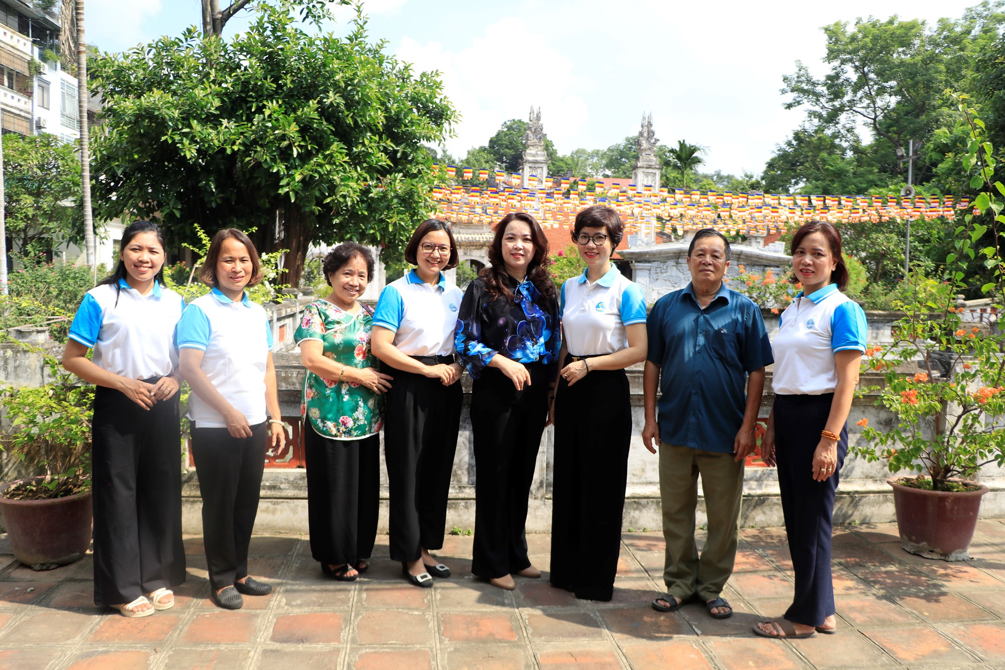 Ra mắt mô hình “Phụ nữ tham gia xây dựng di tích lịch sử-văn hóa kiểu mẫu” tại di tích Đình Ngọc Hà - ảnh 13