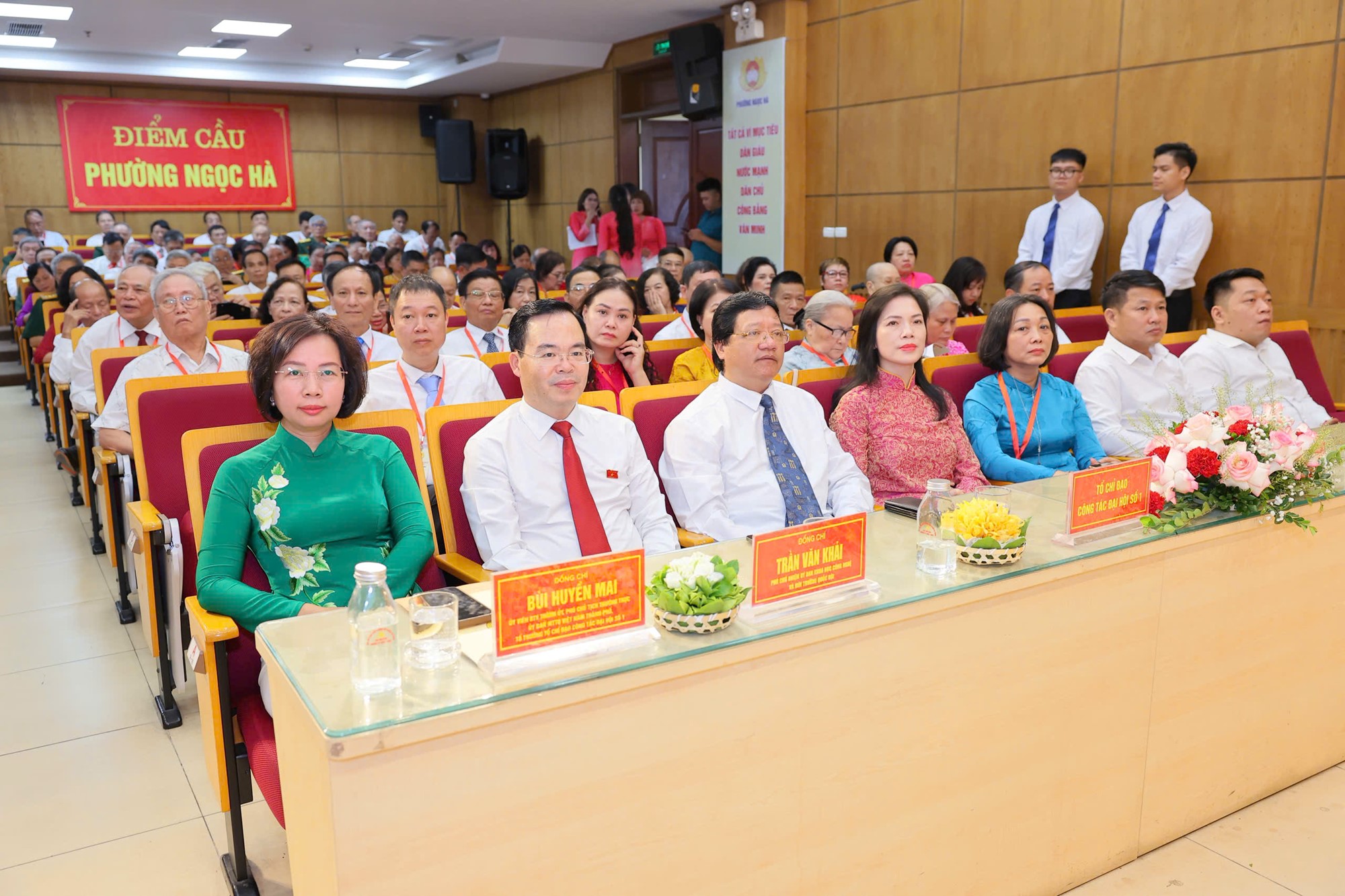 Đồng chí Trần Thị Hà Giang giữ chức Chủ tịch Ủy ban MTTQ Việt Nam phường Ngọc Hà - ảnh 1