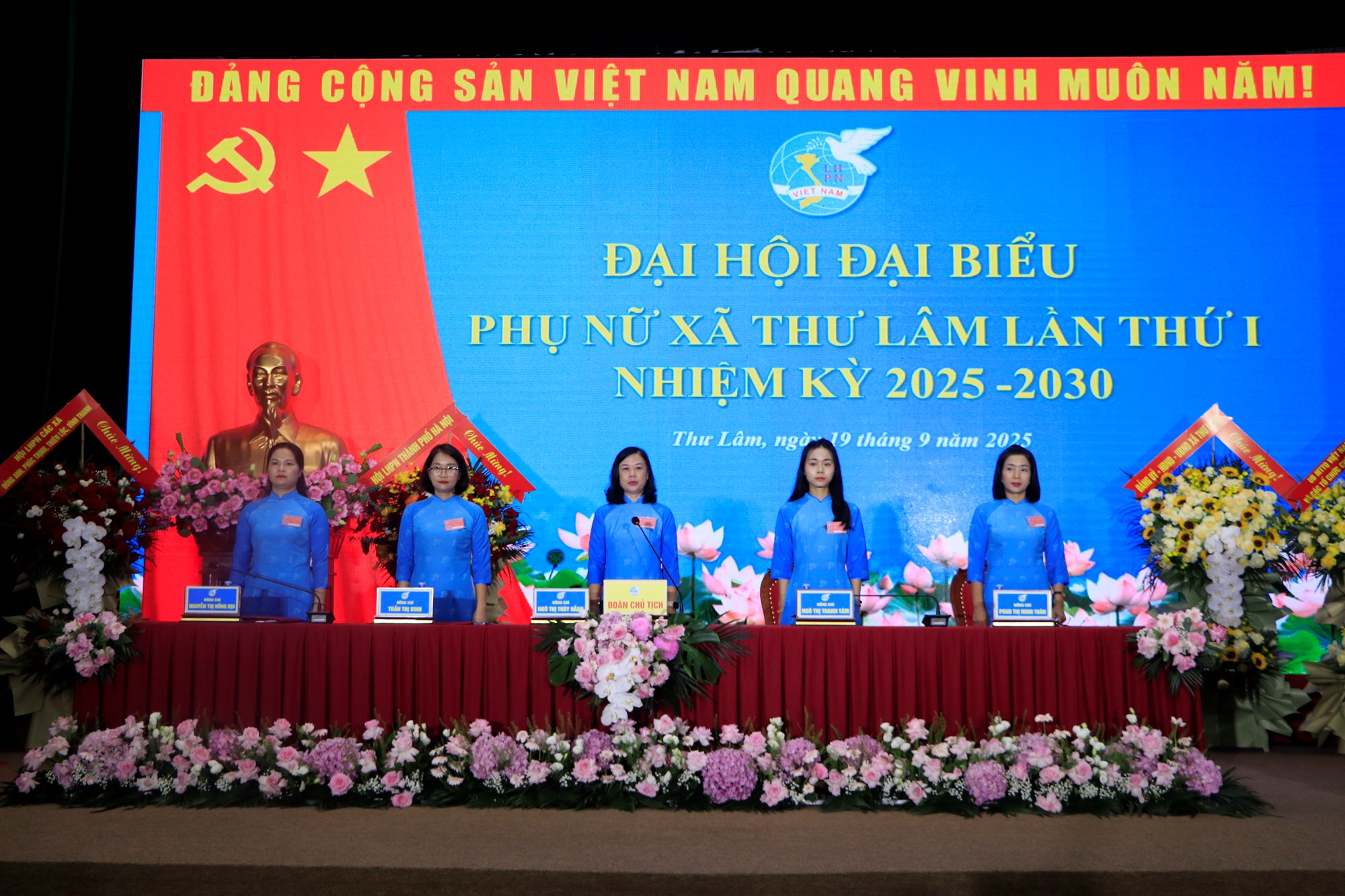 Đồng chí Ngô Thị Thúy Hằng tiếp tục giữ chức Chủ tịch Hội LHPN xã Thư Lâm nhiệm kỳ 2025-2030 - ảnh 6