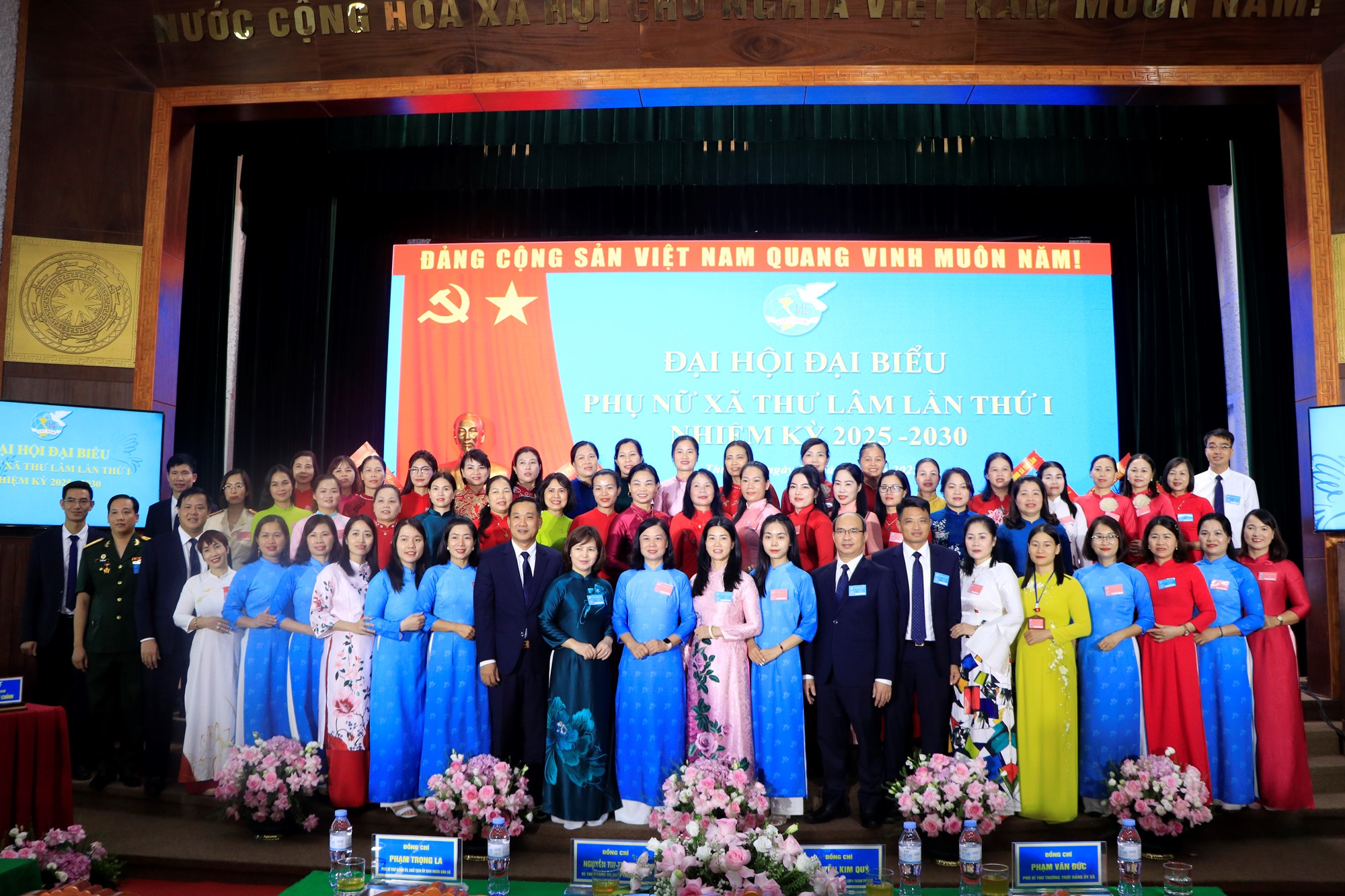 Đồng chí Ngô Thị Thúy Hằng tiếp tục giữ chức Chủ tịch Hội LHPN xã Thư Lâm nhiệm kỳ 2025-2030 - ảnh 1