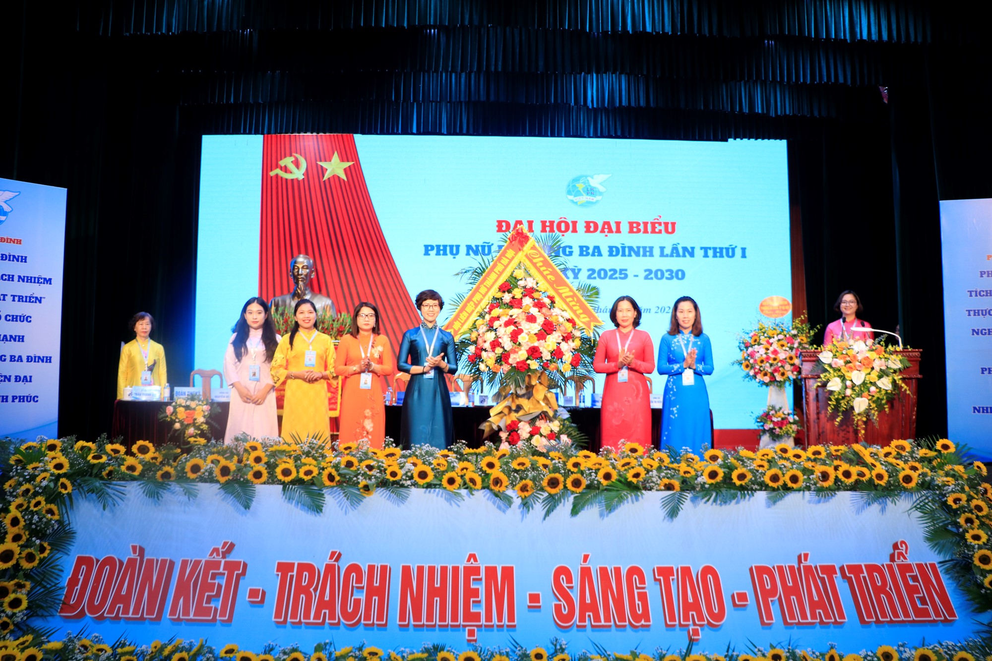 Phụ nữ Ba Đình sáng tạo, đổi mới, tạo bứt phá mạnh mẽ trong nhiệm kỳ mới - ảnh 1