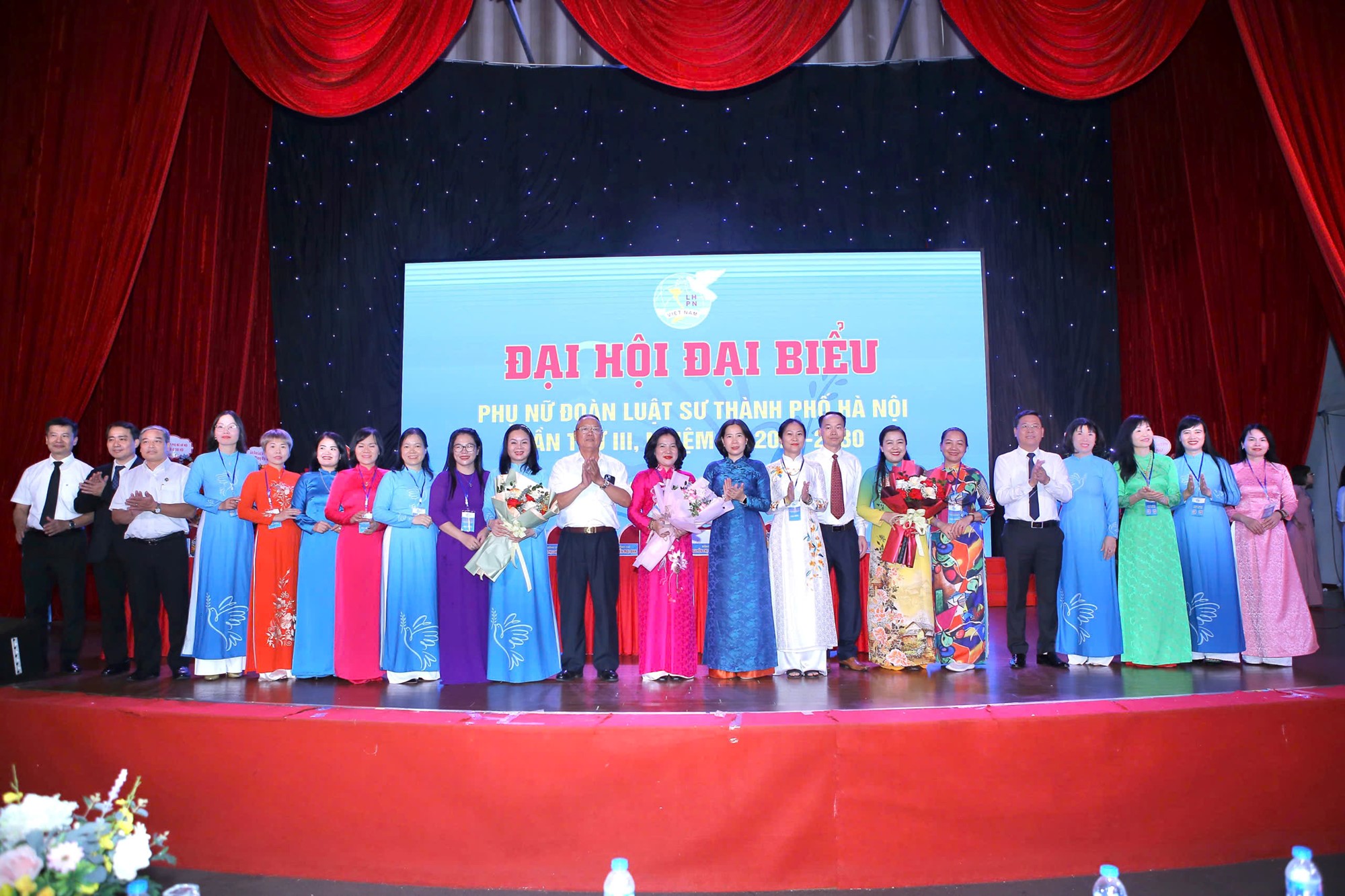 Hội Phụ nữ Đoàn Luật sư TP Hà Nội- mái nhà chung ấm áp, nghĩa tình của mỗi nữ luật sư Thủ đô - ảnh 11