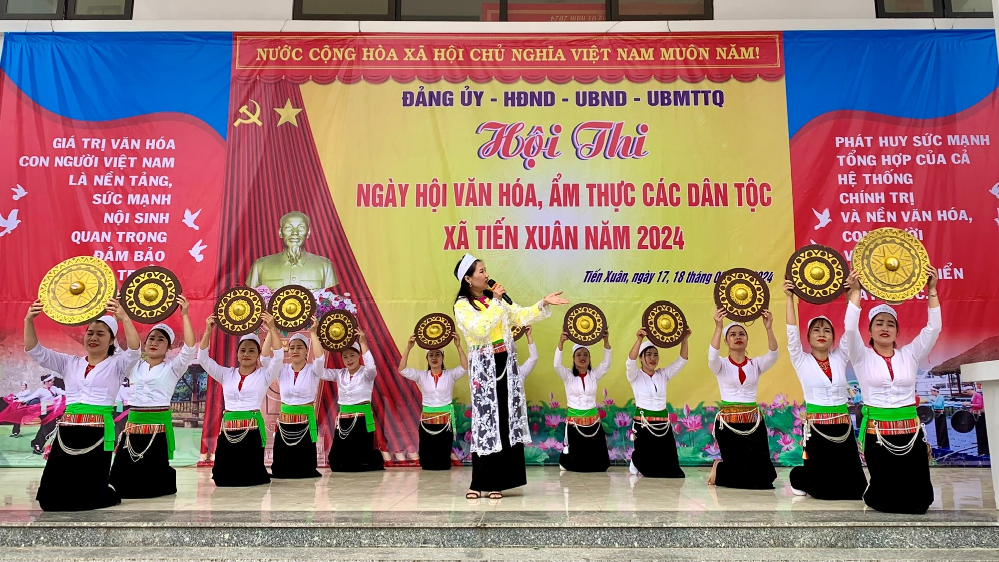 Độc đáo không gian văn hóa dân tộc Mường, xã Tiến Xuân, huyện Thạch Thất - ảnh 3