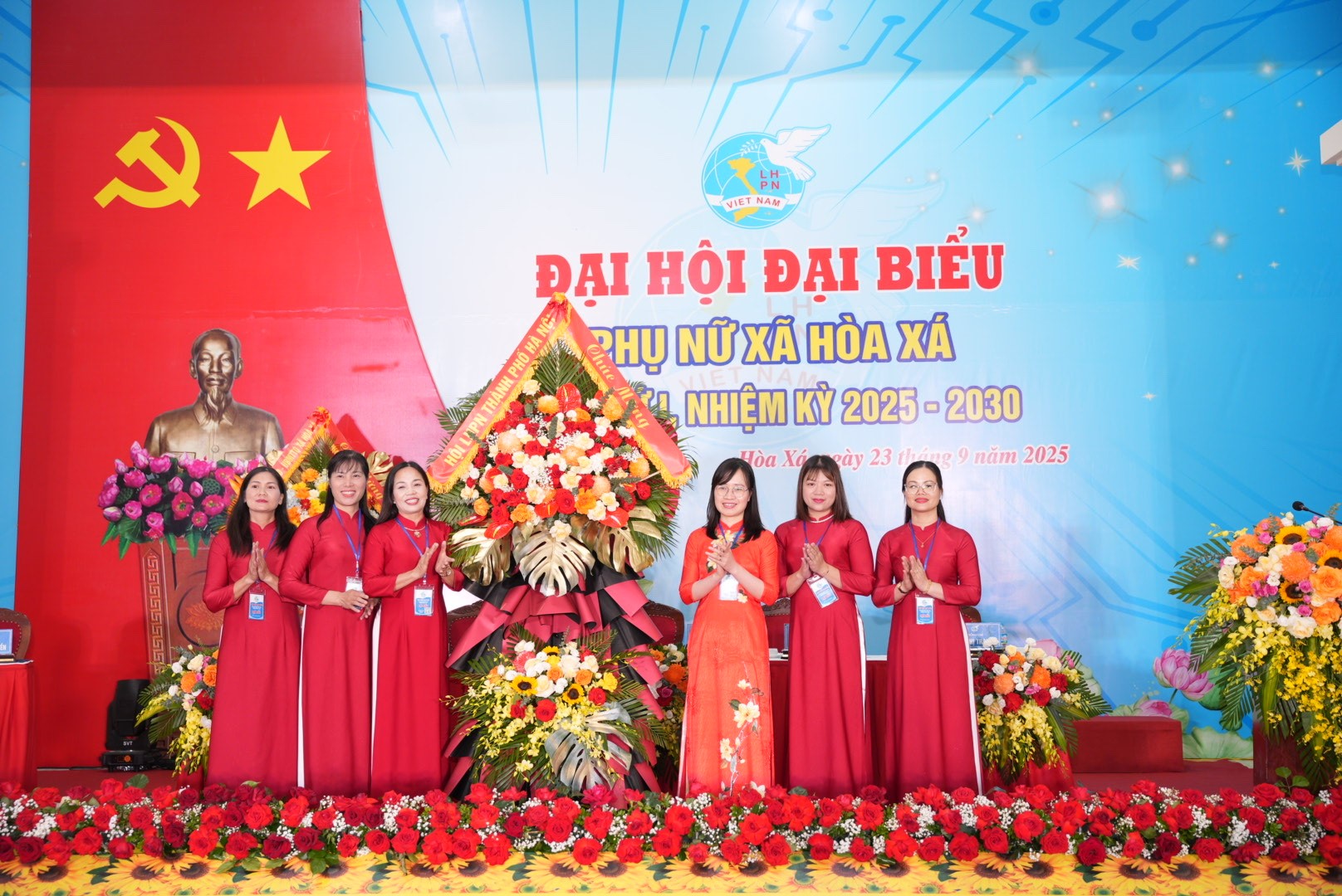 Phụ nữ Hoà Xá sáng tạo, khát vọng vươn lên, xây dựng quê hương giàu đẹp - ảnh 4