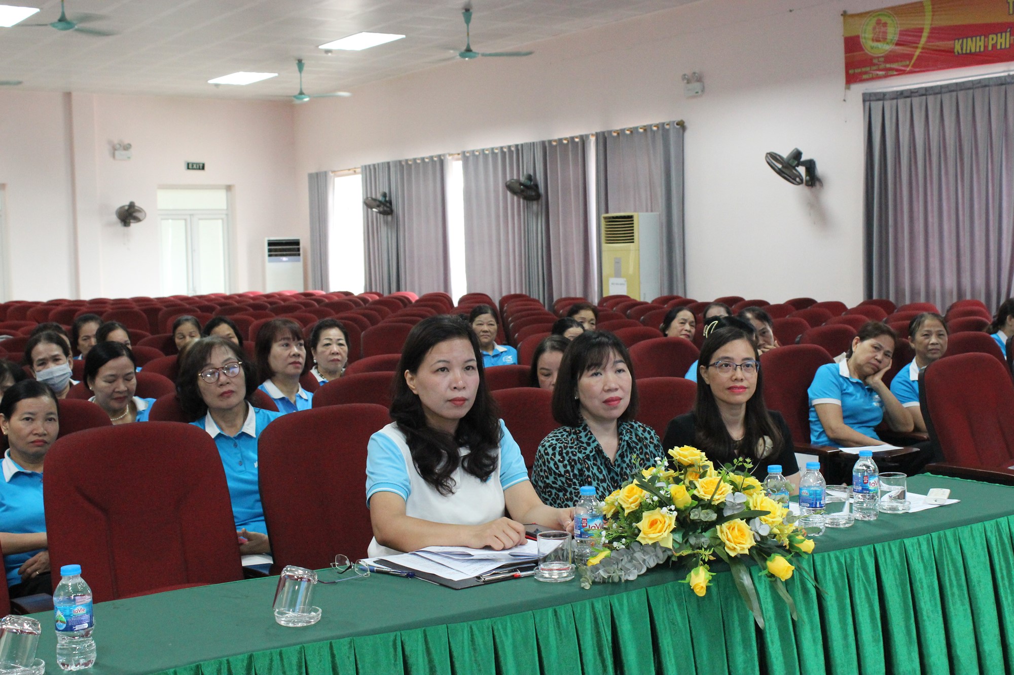 Hội LHPN phường Phú Diễn công bố các quyết định thành lập Hội LHPN phường - ảnh 1