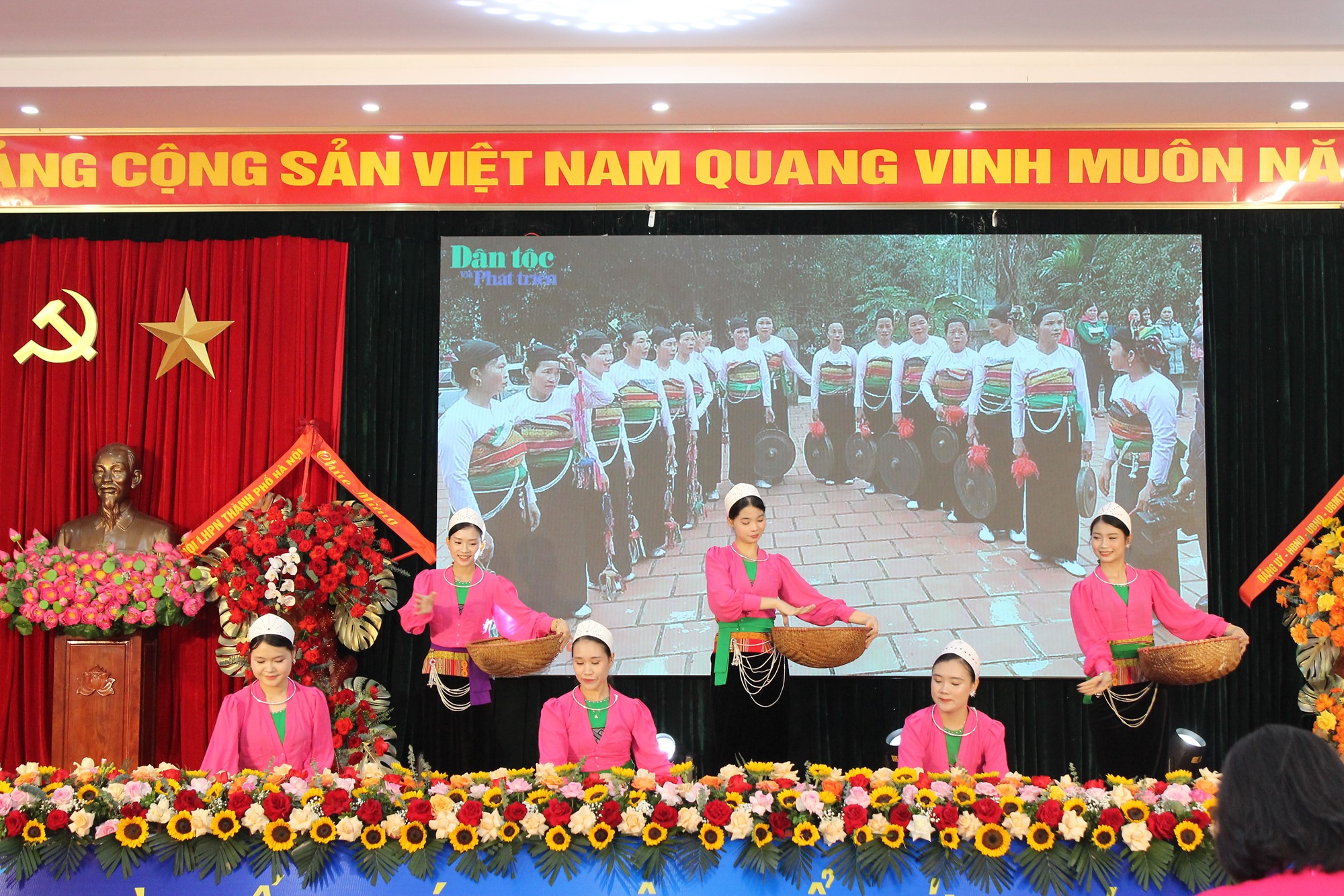 Hội Phụ nữ xã Ba Vì phấn đấu xây dựng lực lượng hội viên nòng cốt vùng đồng bào dân tộc thiểu số  - ảnh 3