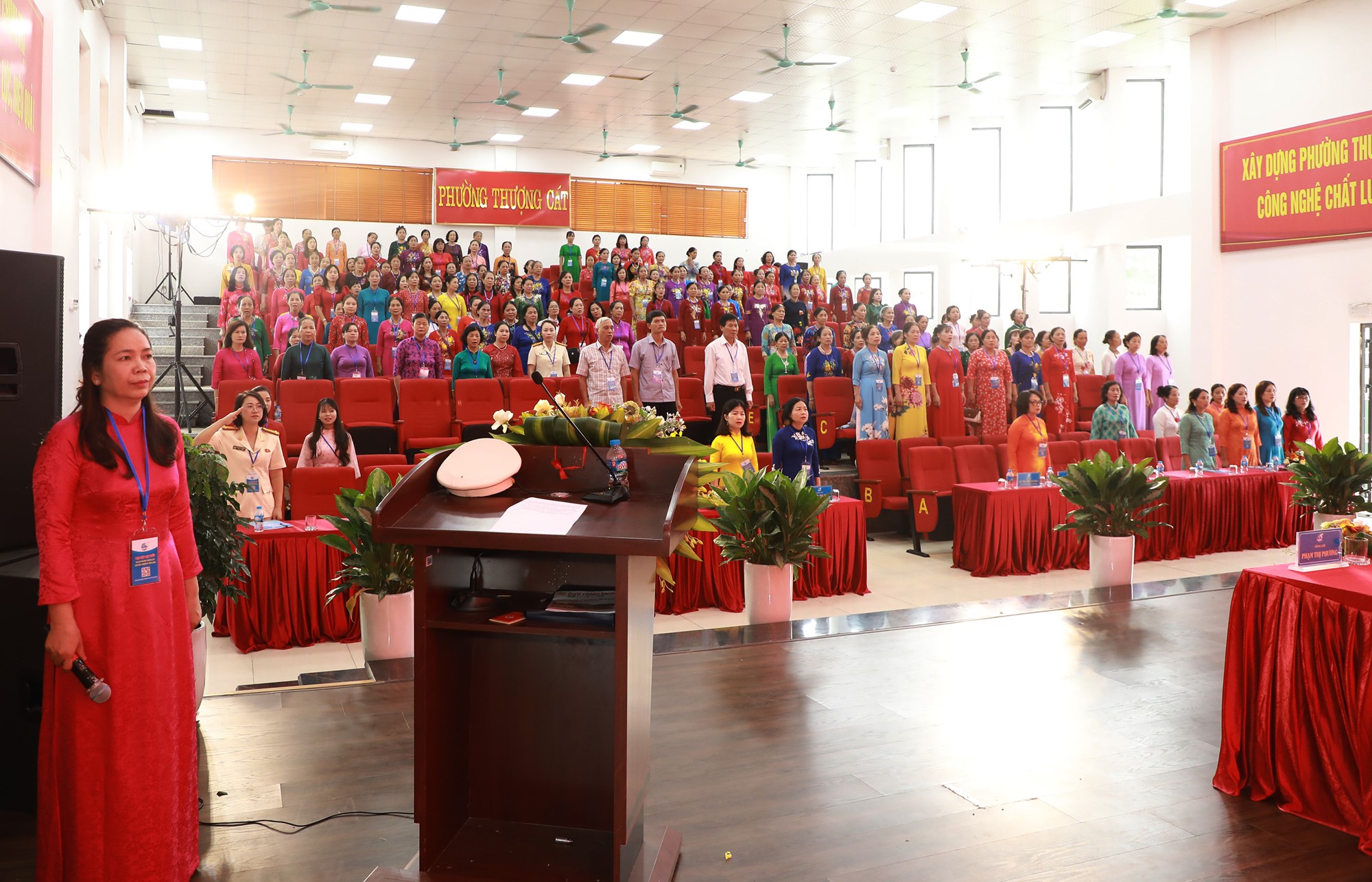 Phụ nữ phường Thượng Cát tiên phong, nhạy bén, có tư duy mới, làm chủ công nghệ số - ảnh 1
