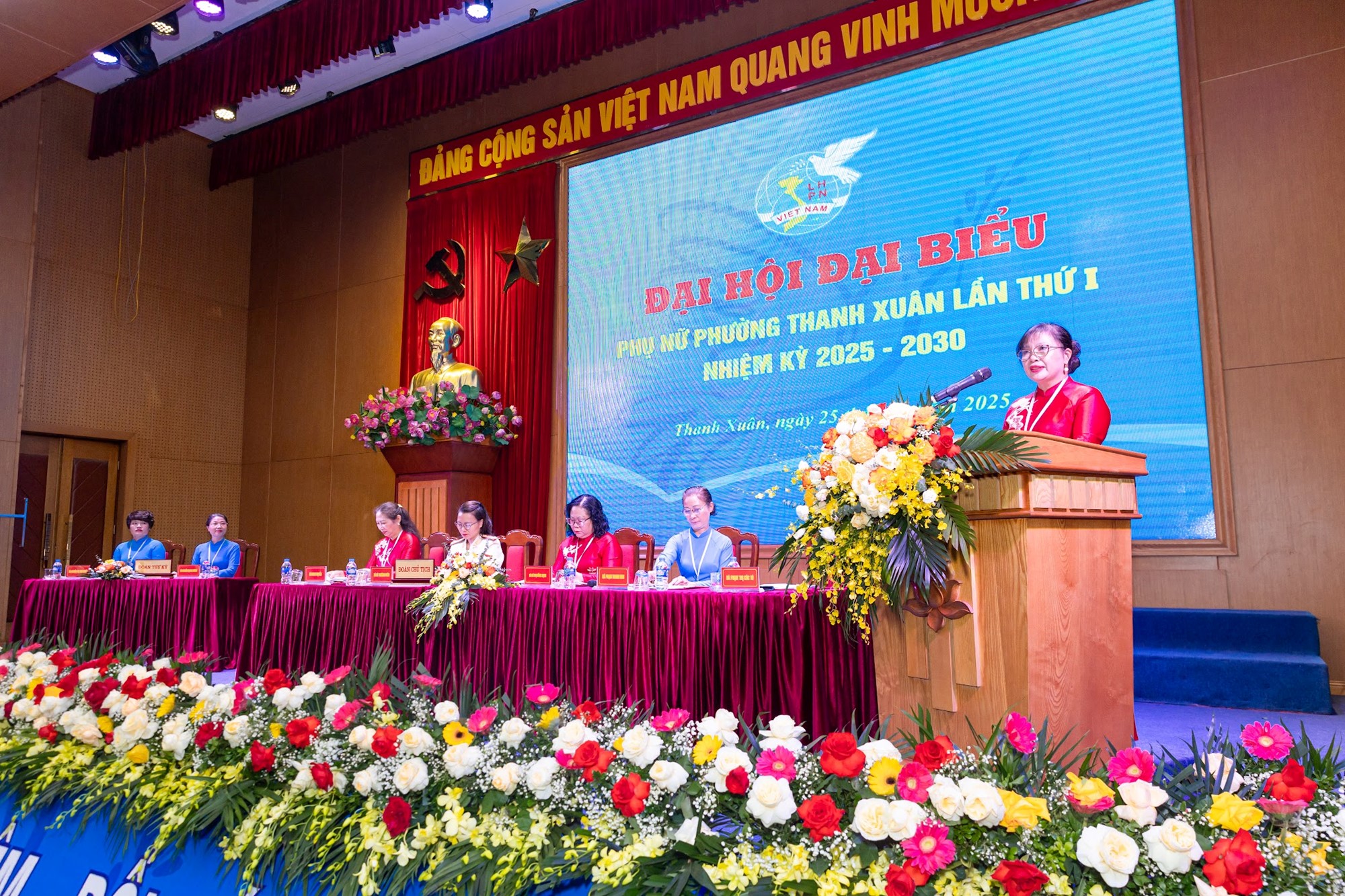 Phụ nữ Thanh Xuân thanh lịch, trí tuệ, sáng tạo, bản lĩnh - ảnh 6