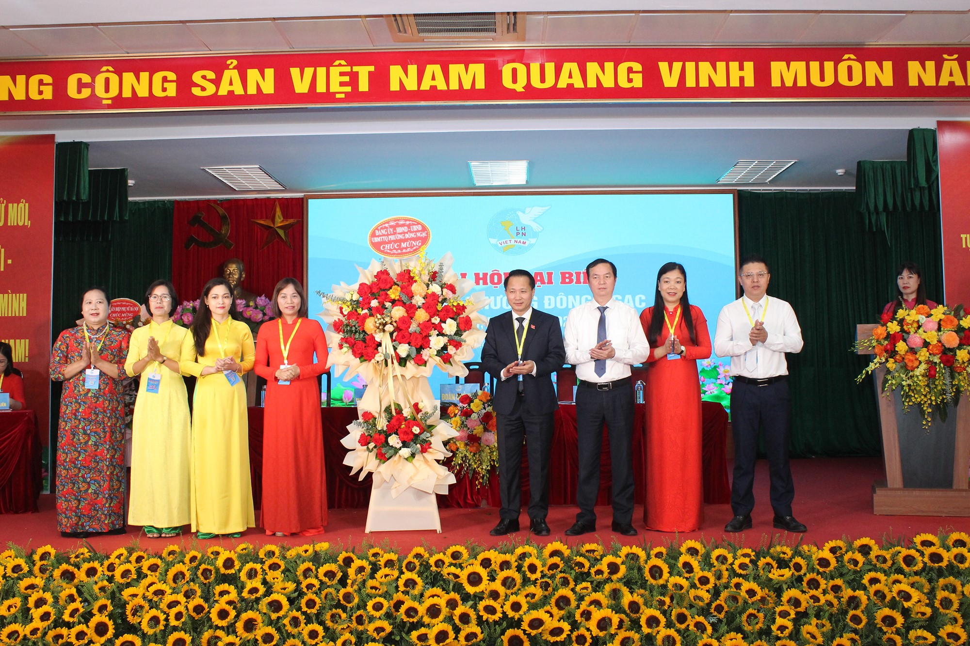 Phụ nữ phường Đông Ngạc tự tin, sẵn sàng bước vào kỷ nguyên mới - ảnh 2