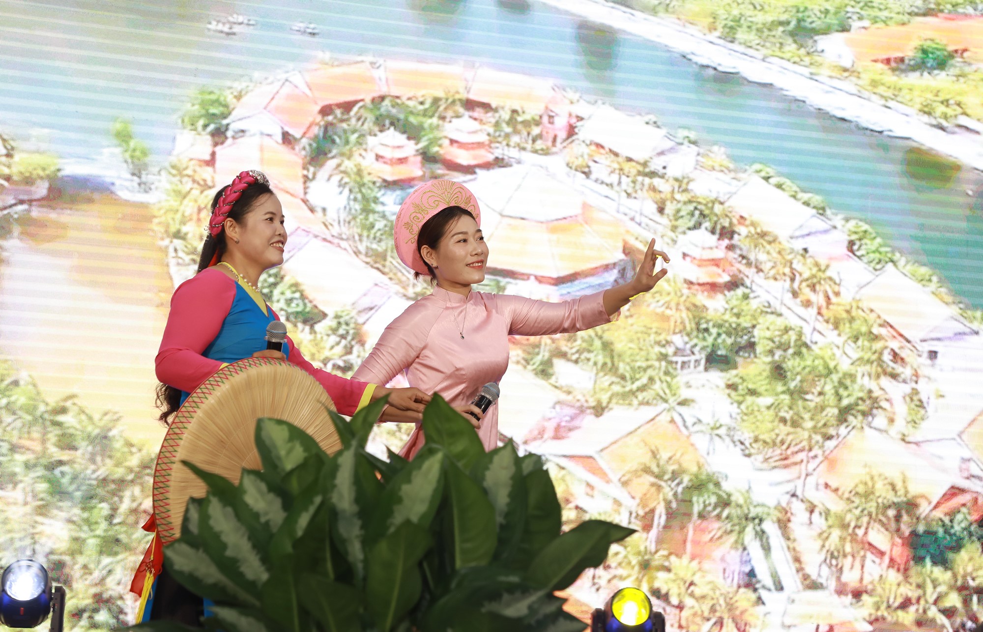 Phụ nữ phường Thượng Cát tiên phong, nhạy bén, có tư duy mới, làm chủ công nghệ số - ảnh 7