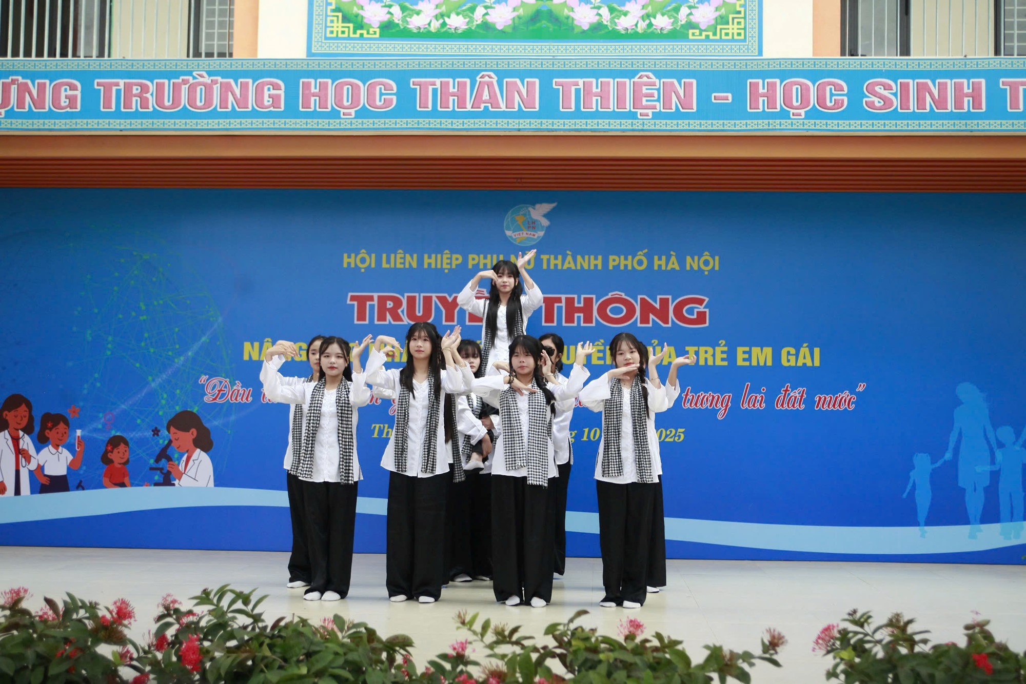 Hội LHPN Hà Nội truyền thông nâng cao nhận thức về quyền của trẻ em gái - ảnh 25