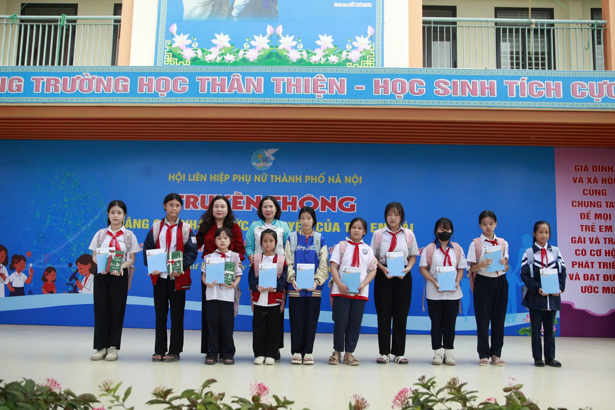 Hội LHPN Hà Nội truyền thông nâng cao nhận thức về quyền của trẻ em gái - ảnh 7