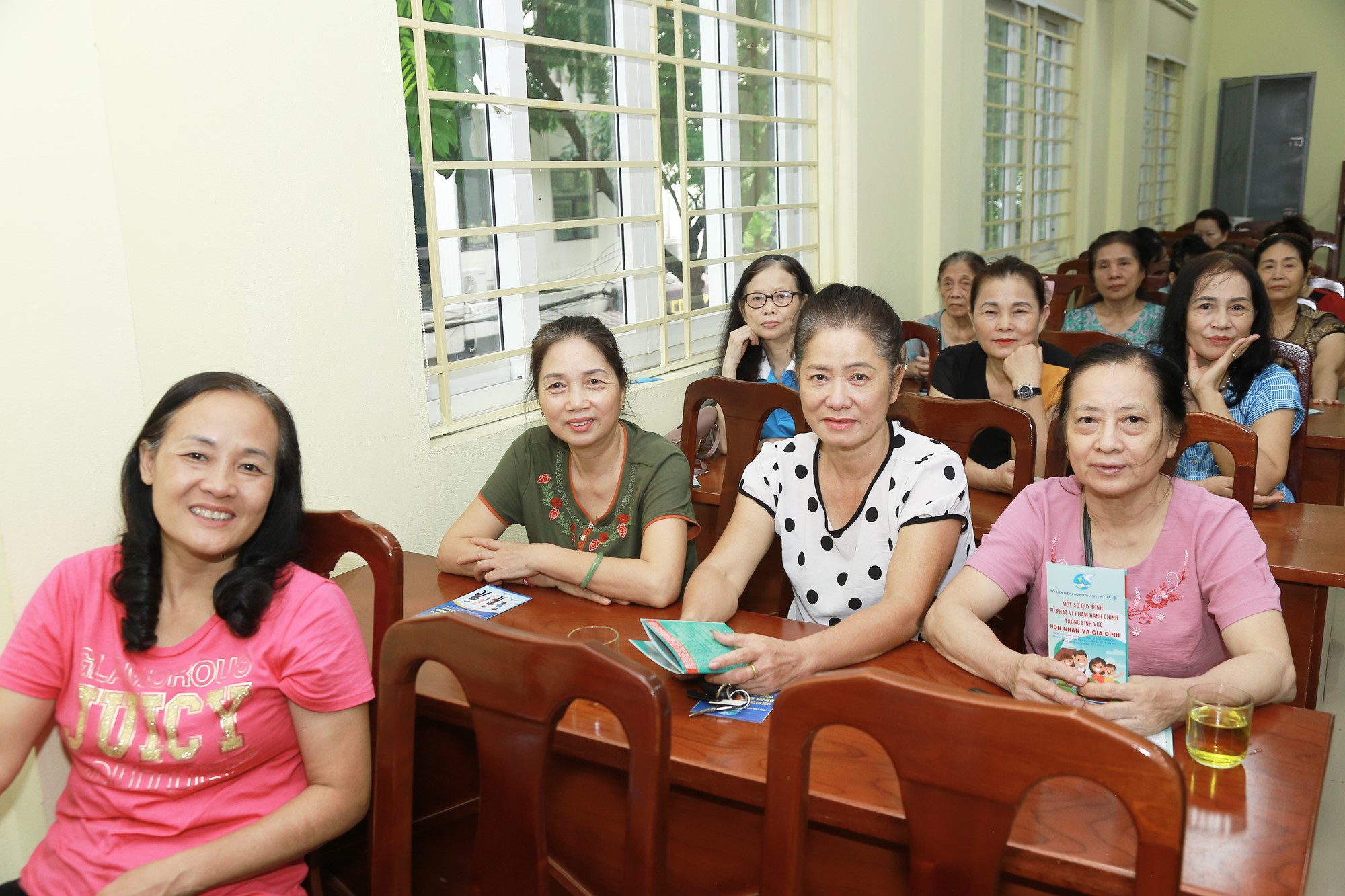 Ra mắt mô hình “Thành phố an toàn thân thiện với phụ nữ trẻ em” tại phường Dịch Vọng Hậu - ảnh 13
