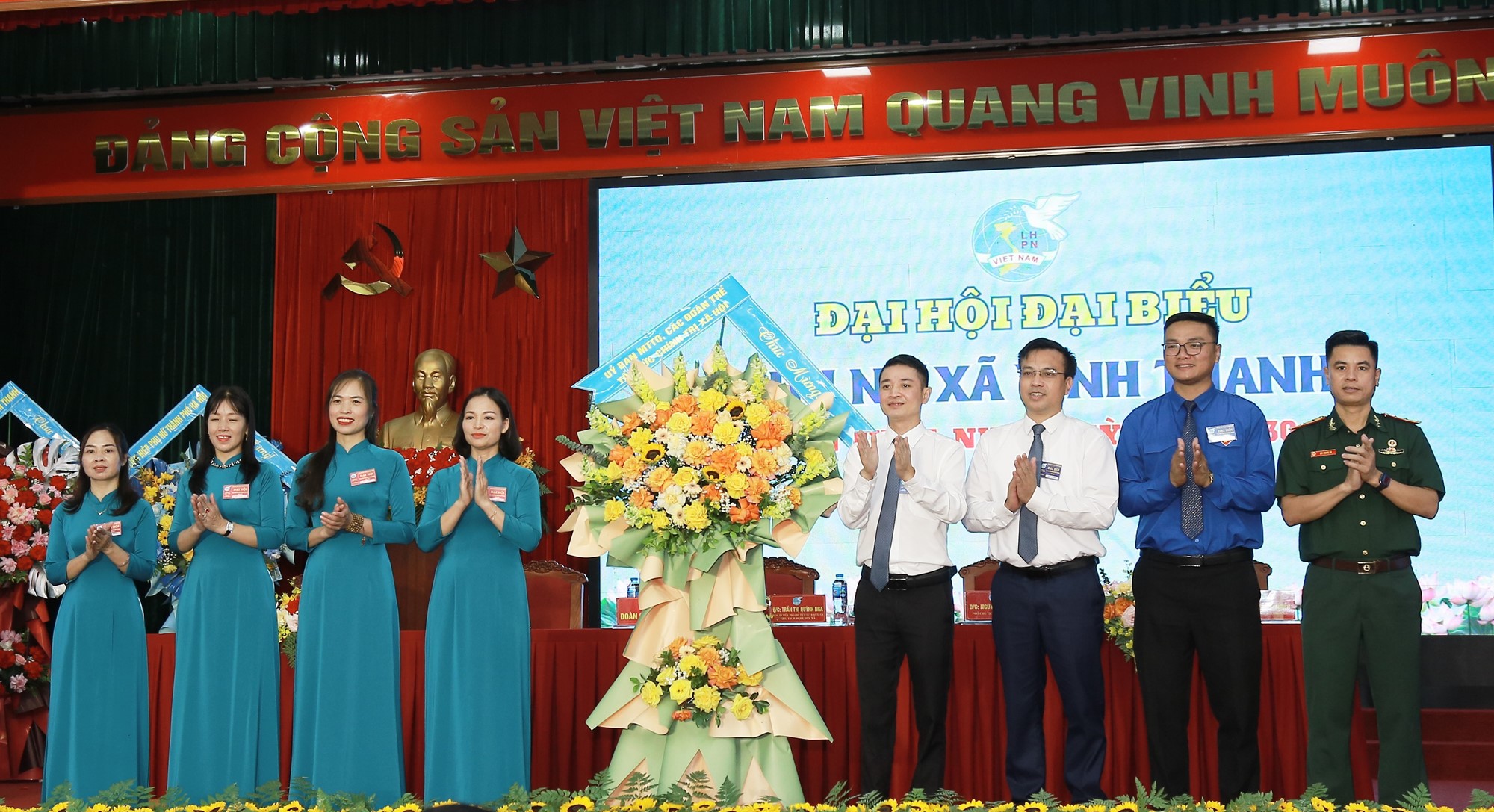 Xây dựng người phụ nữ phát triển toàn diện, chủ động hội nhập trong kỷ nguyên mới - ảnh 7