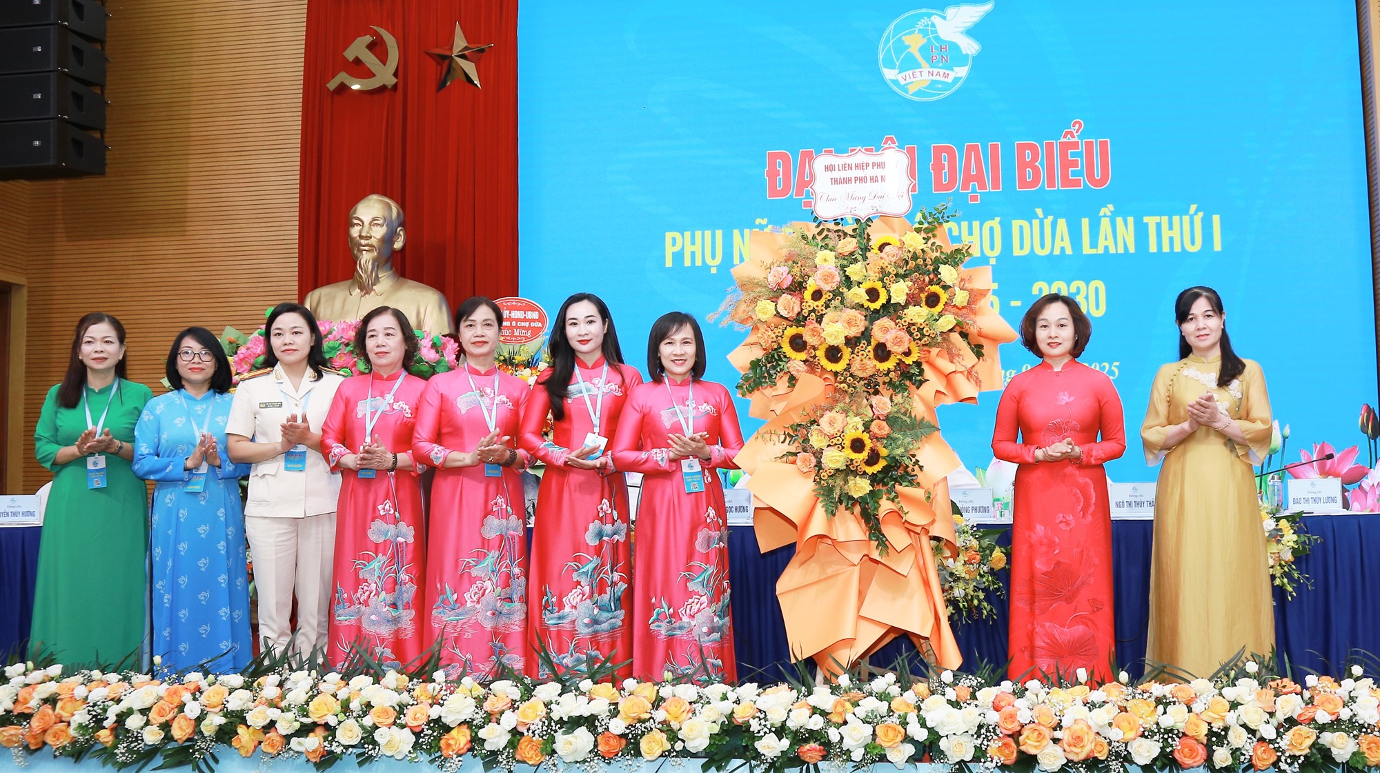 Bản lĩnh, đổi mới, quyết tâm kiến tạo phường phát triển hiện đại, văn minh - ảnh 2