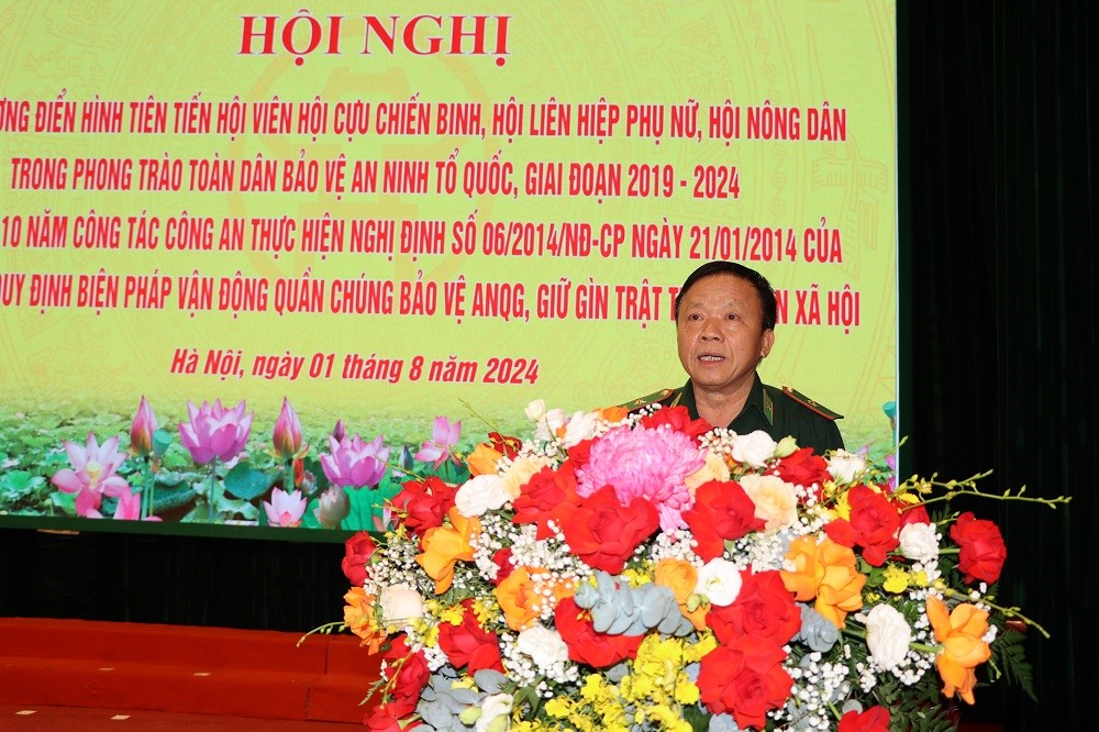 Biểu dương điển hình tiên tiến trong phong trào toàn dân bảo vệ an ninh Tổ quốc giai đoạn 2019-2024 - ảnh 3