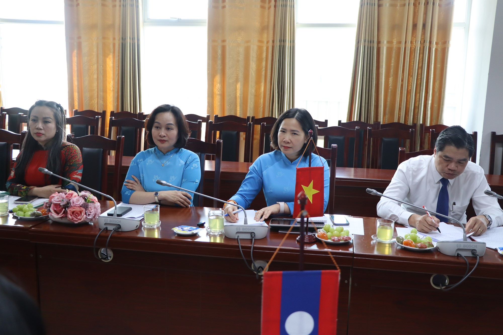 Tăng cường mối quan hệ hữu nghị truyền thống, hợp tác toàn diện giữa Phụ nữ thủ đô Việt Nam - Lào - ảnh 3