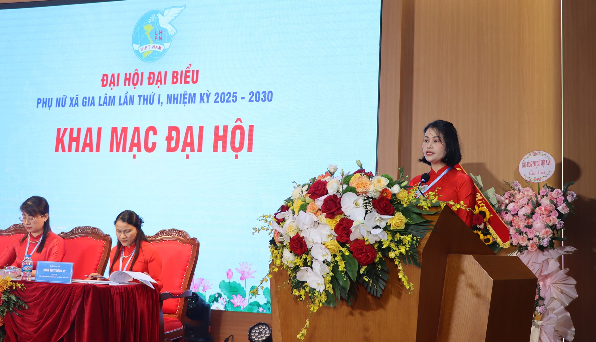 Đồng chí Hoàng Thị Thúy Nga tiếp tục giữ chức Chủ tịch Hội LHPN xã Gia Lâm nhiệm kỳ 2025-2030 - ảnh 4