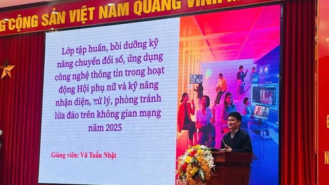 Tuyên truyền, hướng dẫn kỹ năng chuyển đổi số, ứng dụng CNTT trong hoạt động Hội Phụ nữ 
