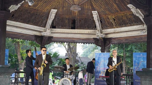 Tiếp tục đưa dự án “Âm nhạc cuối tuần” đến gần với công chúng tại vườn hoa Lý Thái Tổ 