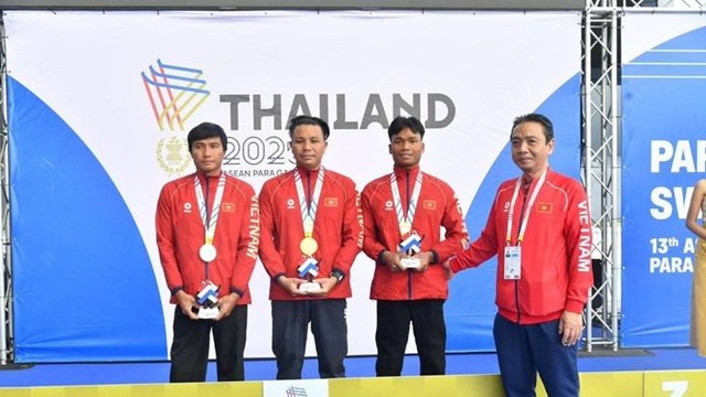 ASEAN Para Games 13: Bơi Việt Nam phá kỷ lục Đại hội trong ngày ra quân