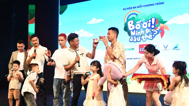 “Trại hè đặc biệt” của con và bố