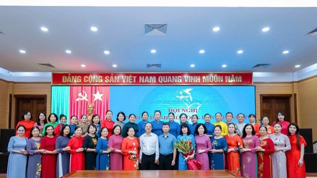 Đồng chí Giang Minh Hồng giữ chức Chủ tịch Hội LHPN phường Từ Liêm
