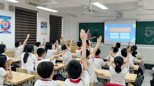 Hà Nội điều chỉnh kế hoạch dạy học linh hoạt để ứng phó bão số 11