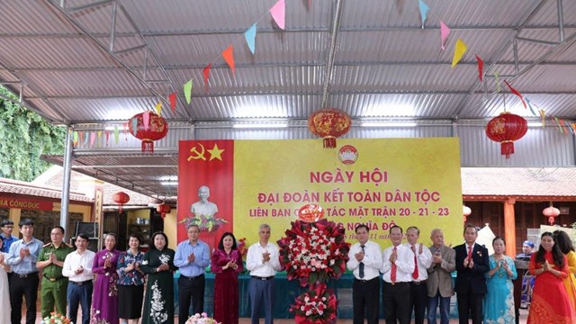 Tiếp tục đồng lòng làm tốt công tác mặt trận