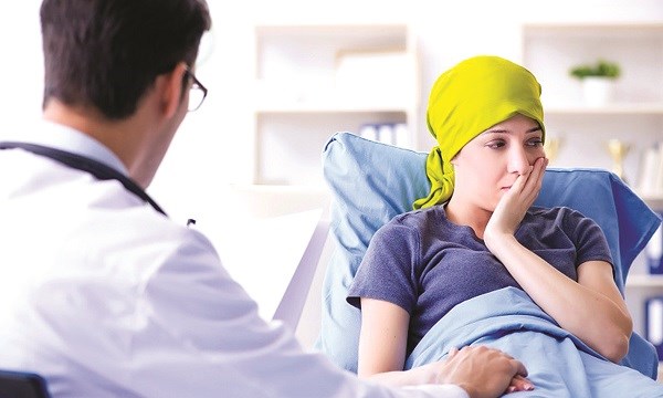 Khi nào có thể sinh con sau khi điều trị ung thư vú? 