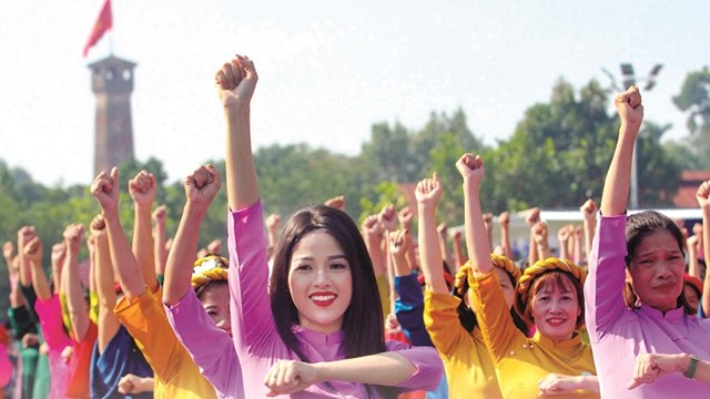 Phụ nữ Thủ đô - những “sứ giả” lan tỏa giá trị hòa bình, sáng tạo
