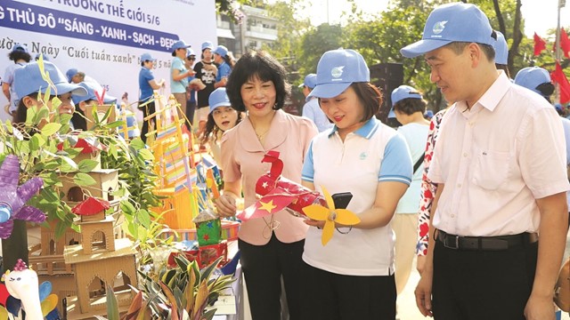 Khơi dậy tinh thần sáng tạo, dám nghĩ, dám làm của phụ nữ